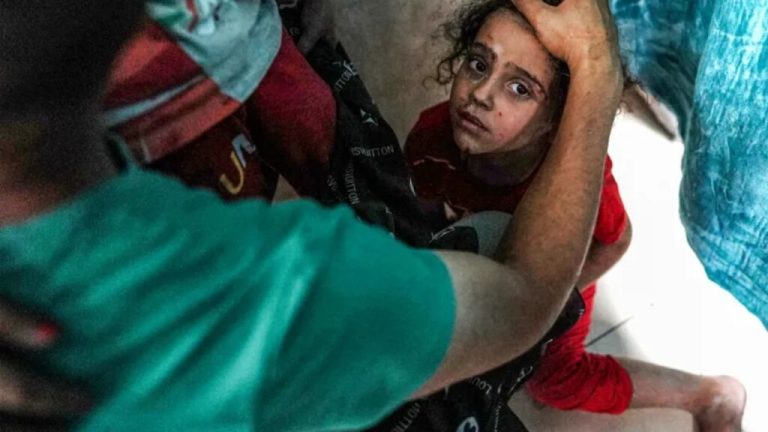 'Children soaked in blood, bodies scattered and smoke everywhere,' Israel again wreaked havoc in Gaza – Children i