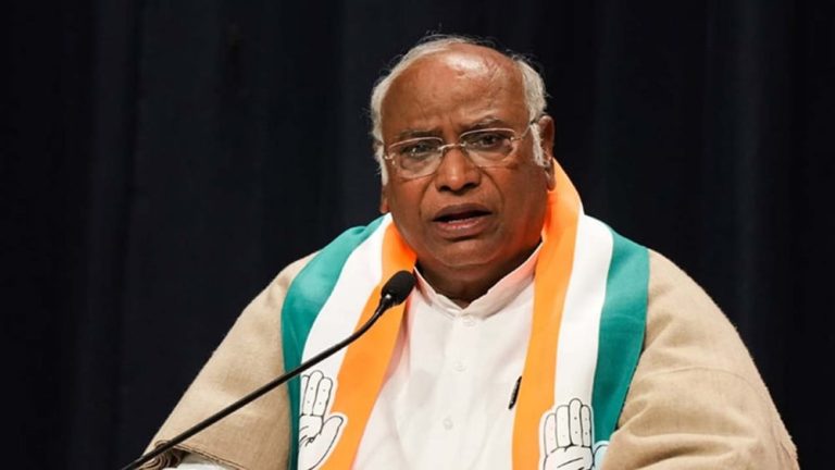 'Do not fear anyone, do your duty fearlessly…', Kharge's open letter as votes are counted – ..