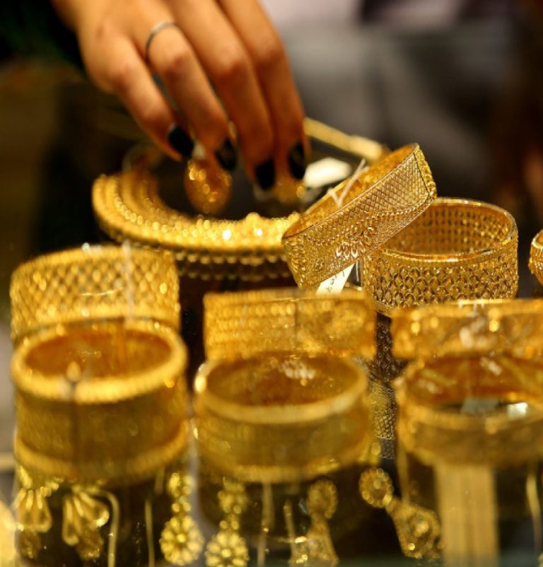 Gold price: Gold and silver are falling due to weakness in global markets, check today's latest prices