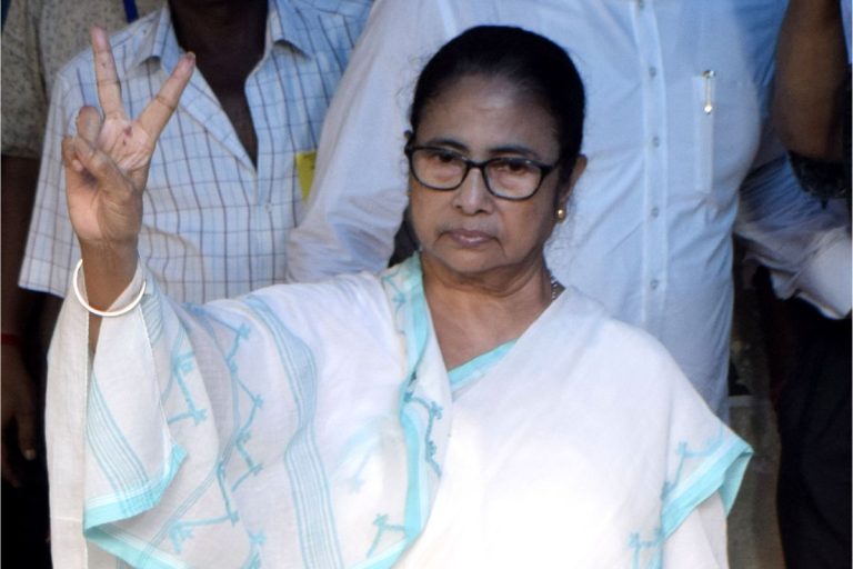 Lok Sabha Elections 2024: Political stalwarts cast their votes during the last phase of polling.