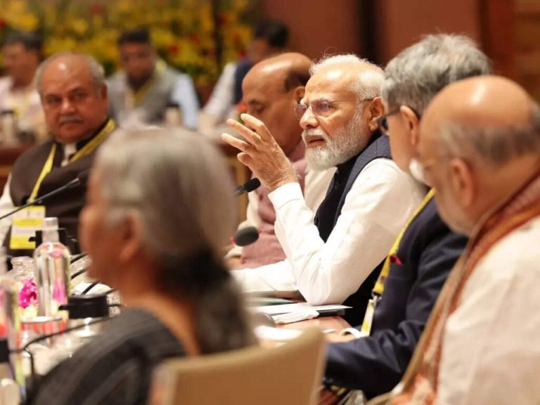 PM Modi Meeting: After 45 hours of meditation and exit poll results, PM Modi in action, called 7 meetings, will brainstorm on many agendas including heatwave-cyclone