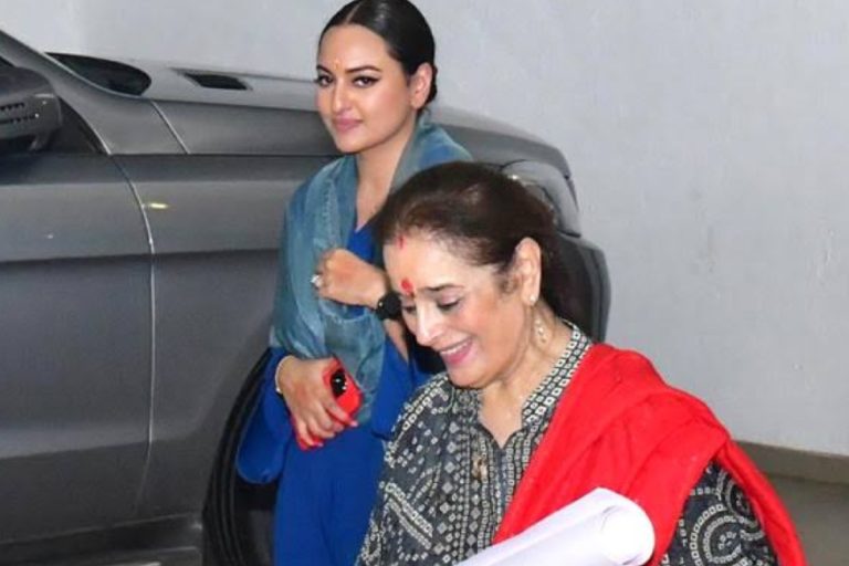 Sonakshi Sinha Wedding: Before the wedding, Sonakshi performed pooja at her home and parents also participated.