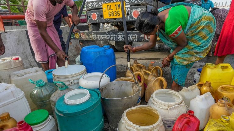 The water problem in Delhi should end…Supreme Court said – Central government should hold a meeting with Delhi-Haryana-Himachal