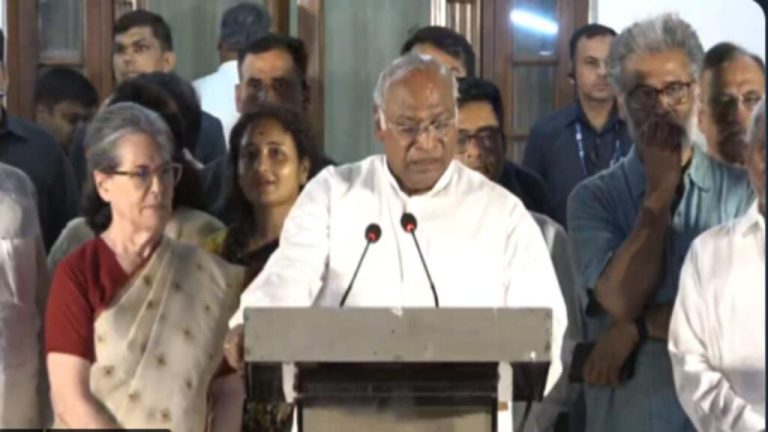 After the India Alliance meeting, Congress President Kharge said – We will continue the fight against Modi, everyone is welcome in the alliance