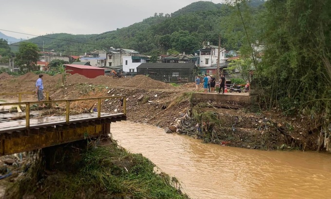 Rains to pour in northern, southern Vietnam this week