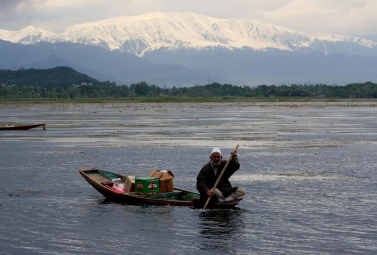 Heatwave to prevail in Jammu, pleasant weather likely in Kashmir