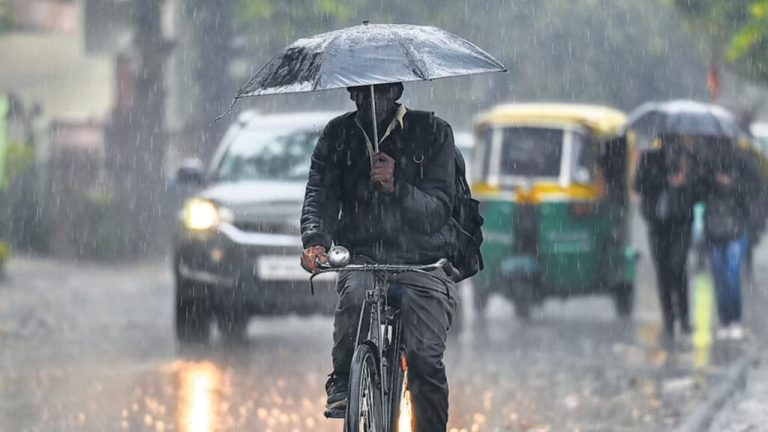 Today Weather Alert: Monsoon will be active in the entire state today, rain alert in these districts