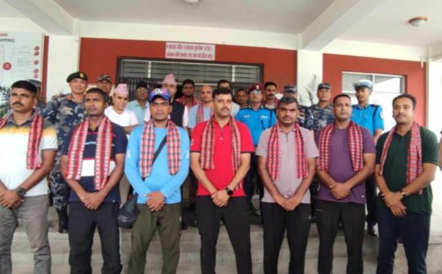 Indian Team Arrives in Nepal to Search for Missing Bus Passengers