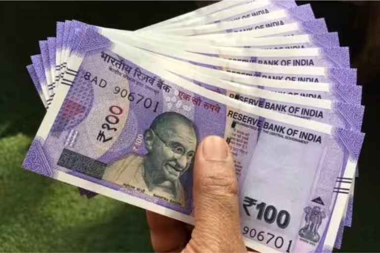 RBI: People still have Rs 7,581 crore worth of Rs 2000 notes