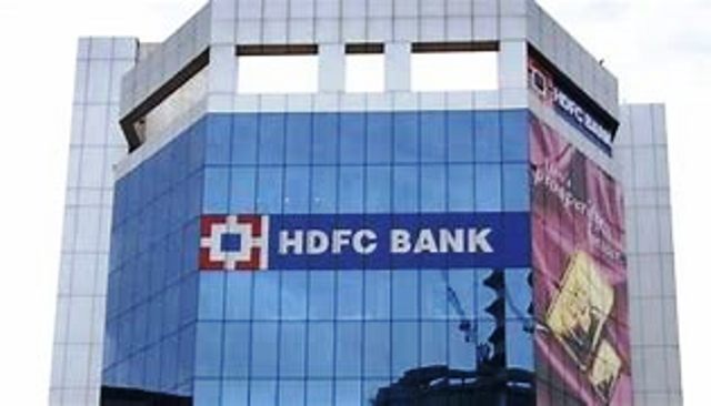 HDFC Bank Shares Fall 3% As Q1 Update Disappoints Investors | Read