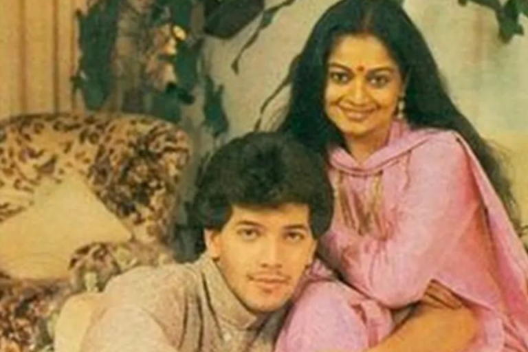 Happy Birthday Zarina Wahab: Know Untold Things About Her Life