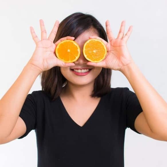 Vitamin C deficiency can cause problems ranging from bleeding from teeth to hair problems – ..