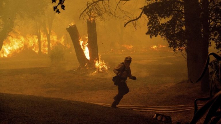 Northern California Wildfires Extinguished, Residents Return Home