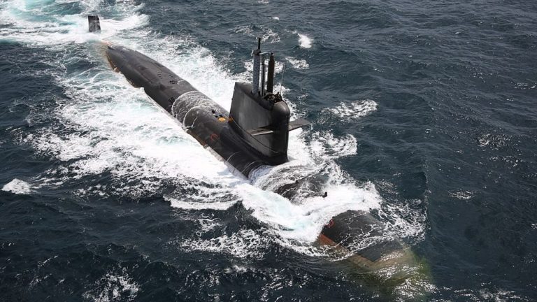 Indian Navy will increase in strength, 3 Kalwari class submarines will be built, know how much they will progress.