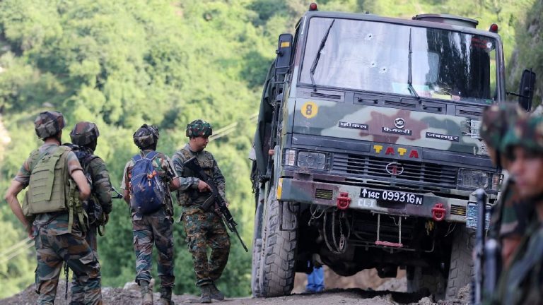 Do terrorists have accomplices in Jammu?  Attack patterns and these things point out