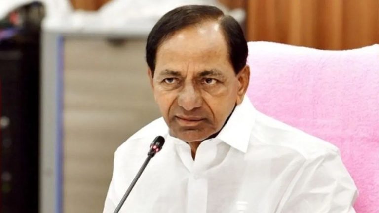 Telangana: SC hears KCR's plea in power sector malpractice case