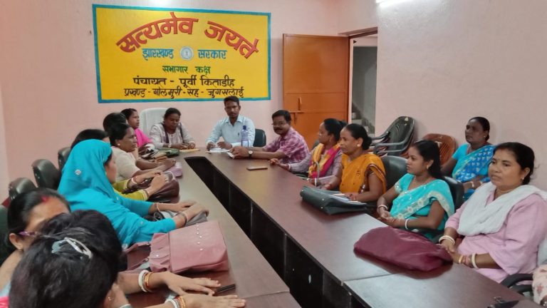 Many village drinking water and sanitation committee meetings were attended by no departmental officials, leading to anger among the committee members