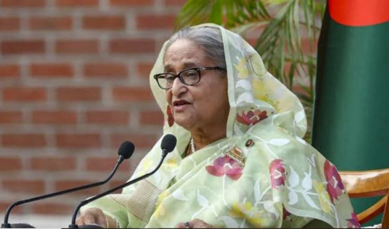 Sheikh Hasina living in India is in trouble, case filed in the murder of a grocer