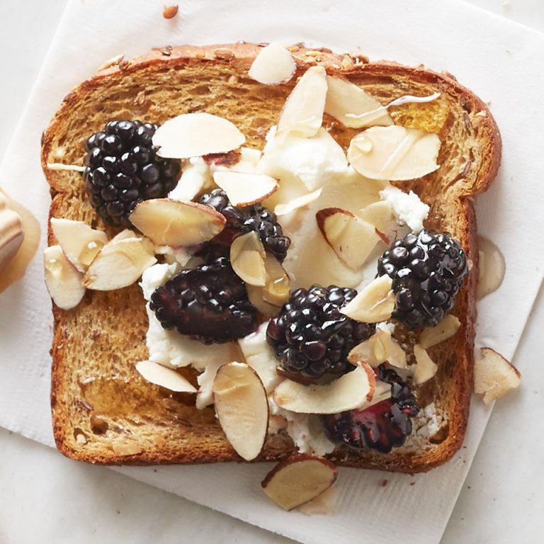 15+ Easy 5-Star Breakfast Recipes That Aren’t Smoothies