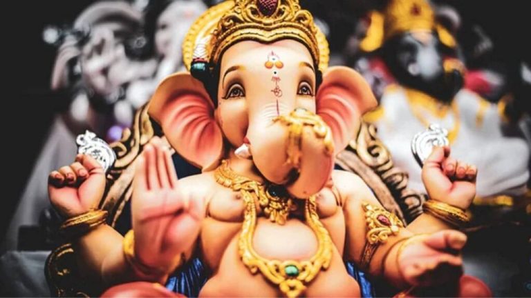 Engineer artist created a unique idol for Ganesh festival, named it ‘Udte Bappa