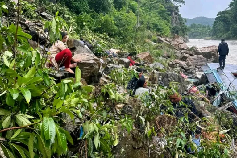 Nepal Bus Accident: UP Bus with 40 Passengers Plunges into Marsyangdi River in Nepal, Several Feared Dead