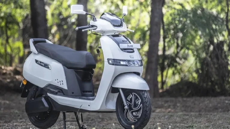 Everyone will become a fan of TVS electric scooter as soon as they see it, with amazing features, see the price