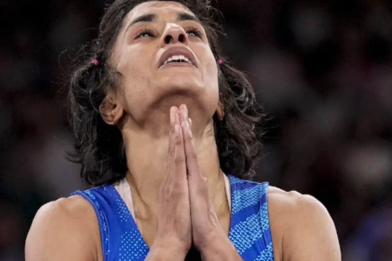 Vinesh Phogat: From Rahul Gandhi to Top Bollywood celebrities, People Congratulate Star Olympics 2024 Performer