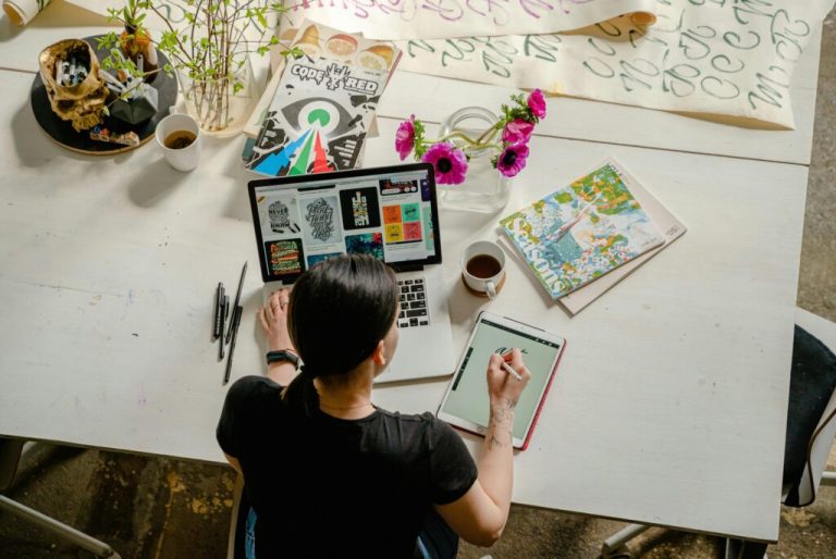 Sitting at a desk all day? THIS one exercise will help you kill back pain