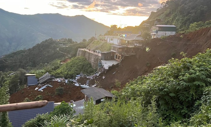 Vietnam mountainside erosion buries homestay facility, kills owner