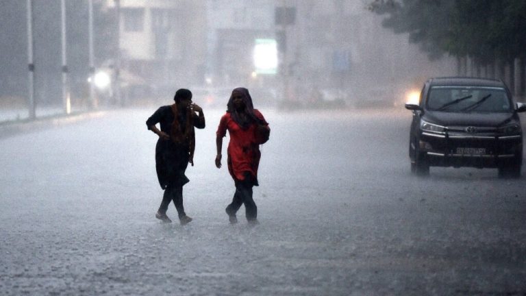 IMD predicts moderate rains in Tamilnadu – Read