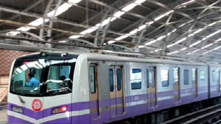 Kolkata Metro Stations To Go Counterless From August 1, Here’s Why