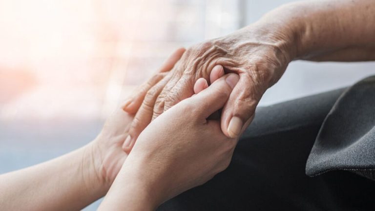 Alzheimer’s risk higher if mom had memory problems- The Week