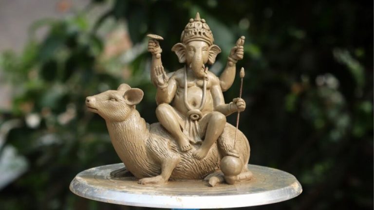 How did the mouse become the vehicle of Lord Ganesh, the destroyer of obstacles, know the interesting story related to it