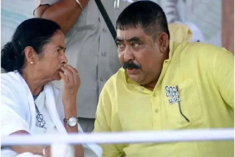 Mamata Banerjee: Mamata Banerjee did not meet Anuprata Mandal after the executive meeting in Birbhum.