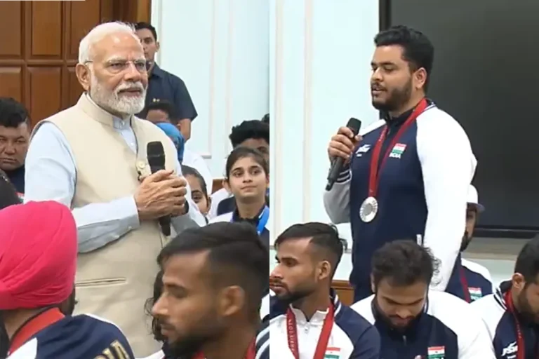 PM Modi Receives Heartfelt Tribute from Silver Medalist Yogesh Kathuniya and Navdeep Singh at Paralympic Heroes’ Meet