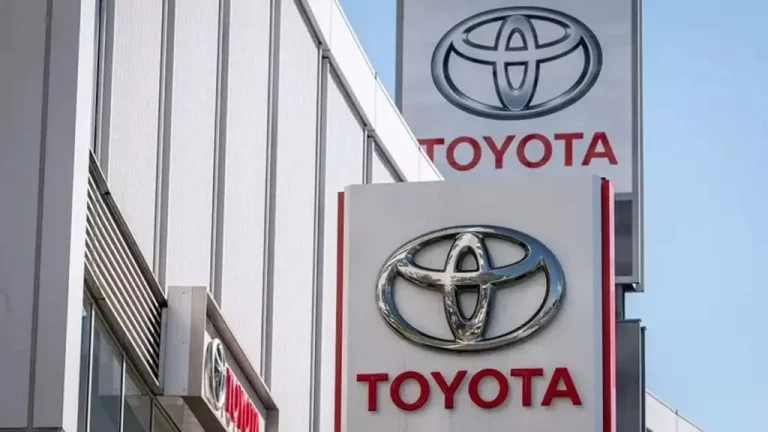 Toyota, NTT to invest $3.3 billion to build AI platform