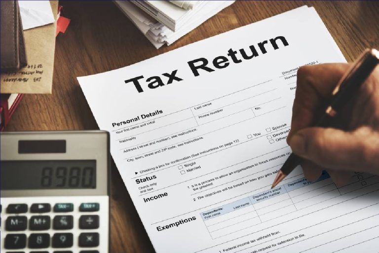 ITR: If you fail to file income tax return, you will have to pay penalty and the deadline will expire in 10 days.